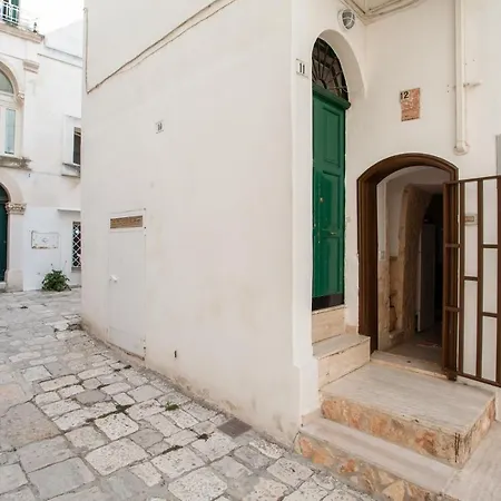 Апартаменты La Chicca Historic Center Beautiful Flat Монополи