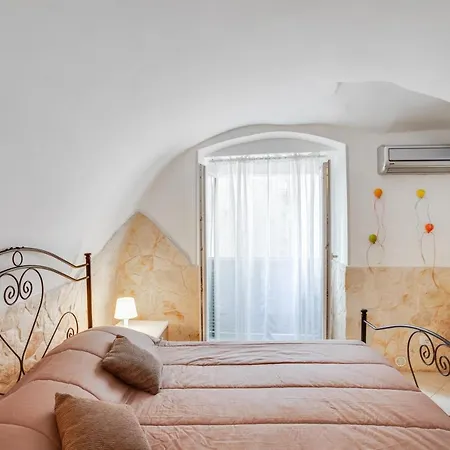 La Chicca Historic Center Beautiful Flat Monopoli